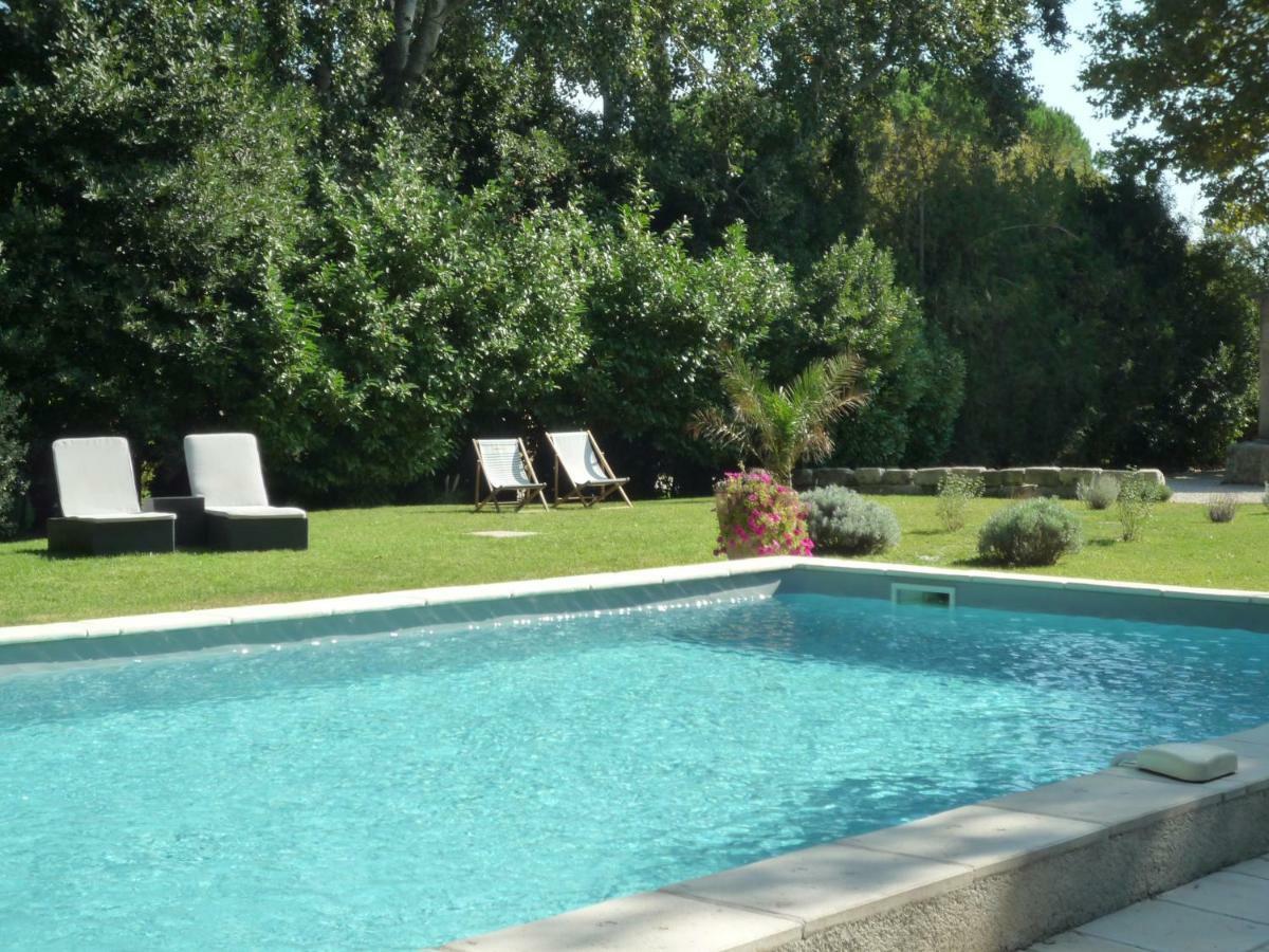 Bed and Breakfast Mas de l'ile à Avignon Extérieur photo